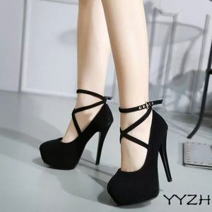 Women’s Platform High Stiletto, size 8